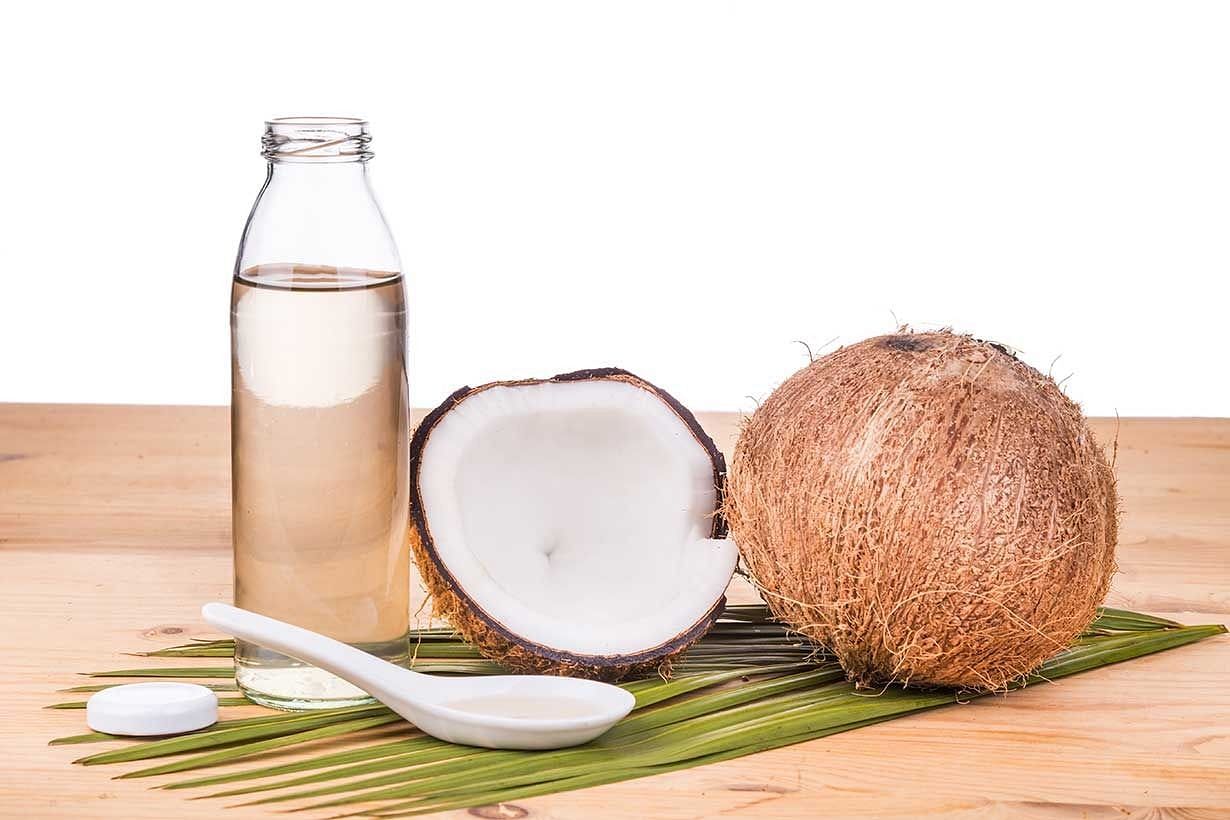 Coconut oil (Image via Getty Images)